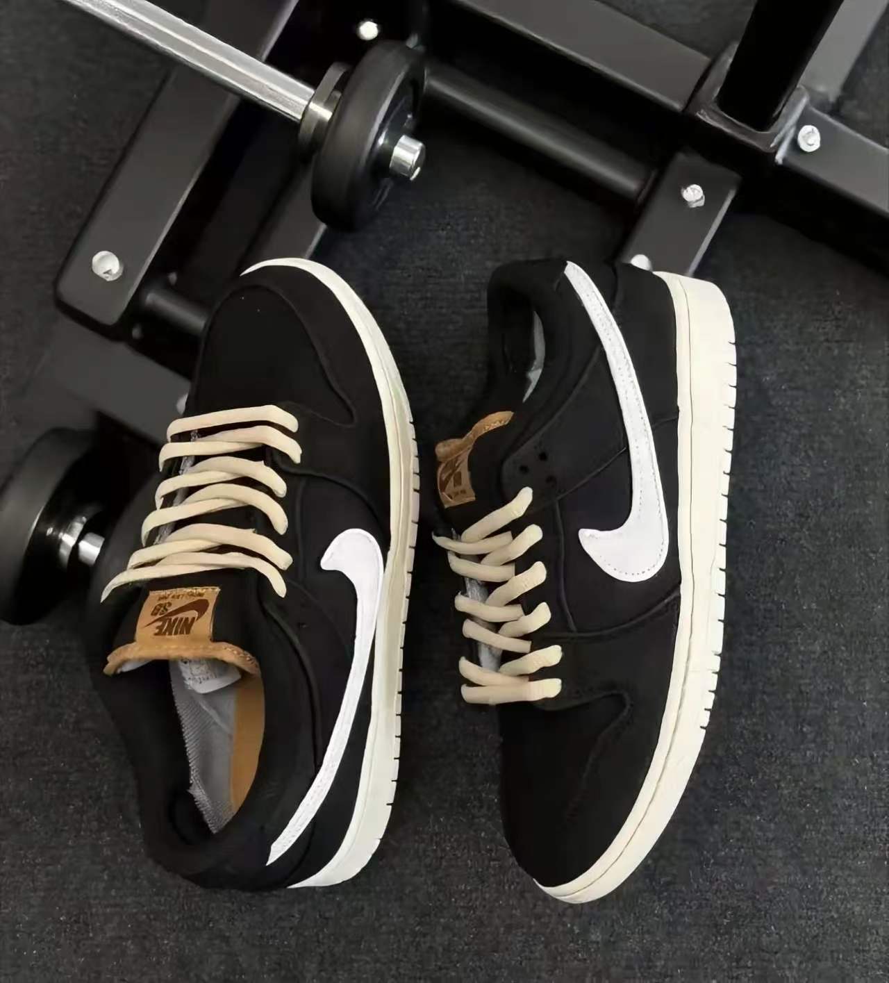 shoe sample
