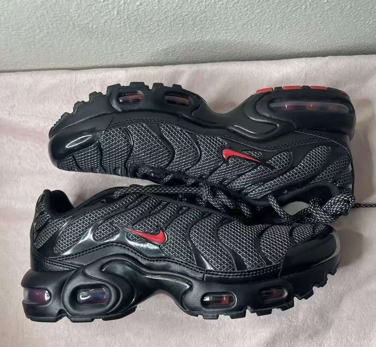 shoe sample