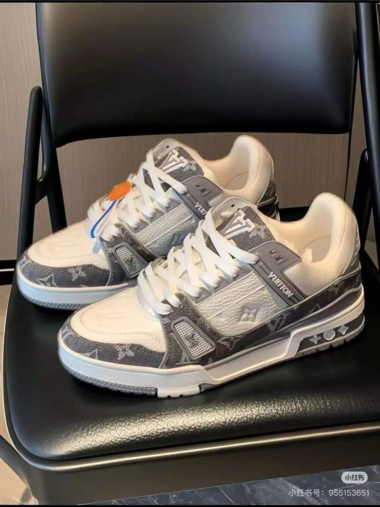 shoe sample