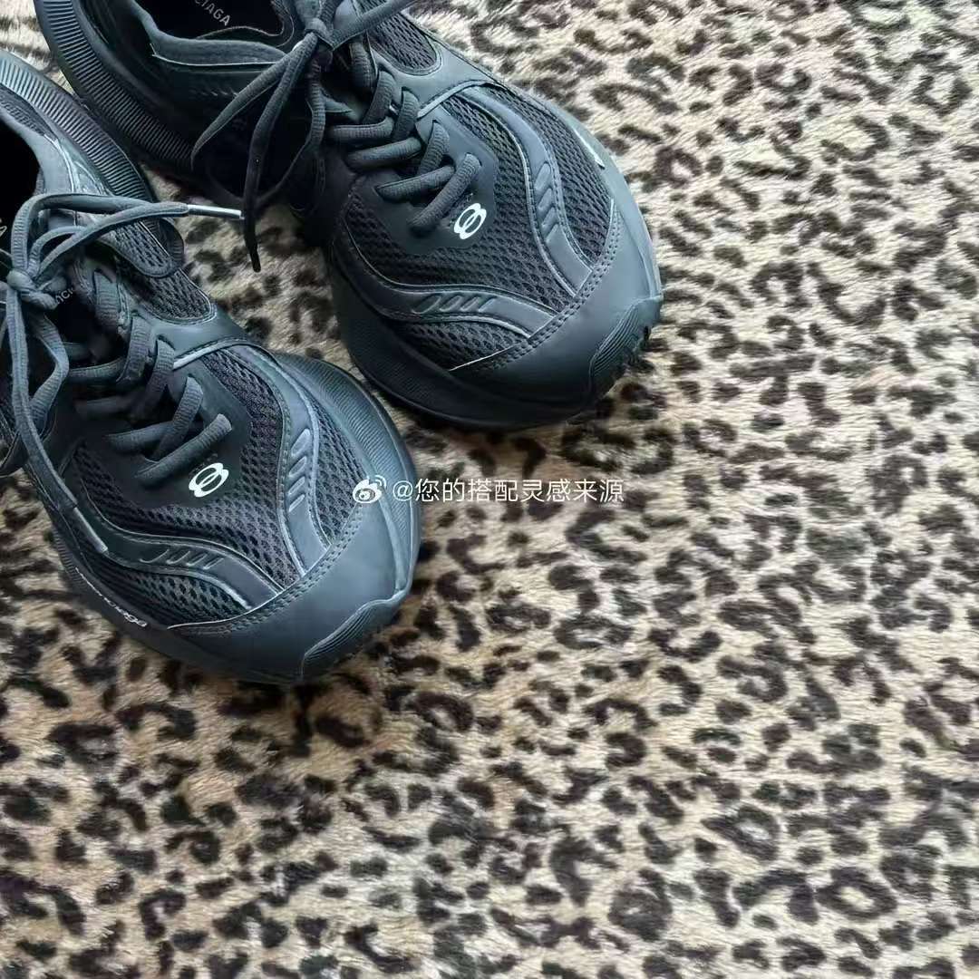 shoe sample